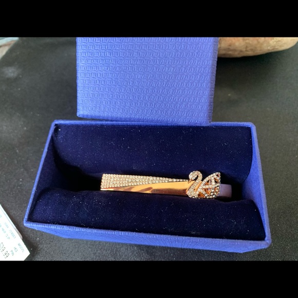 NWT Swarovski swan facet hair clip - Picture 4 of 7